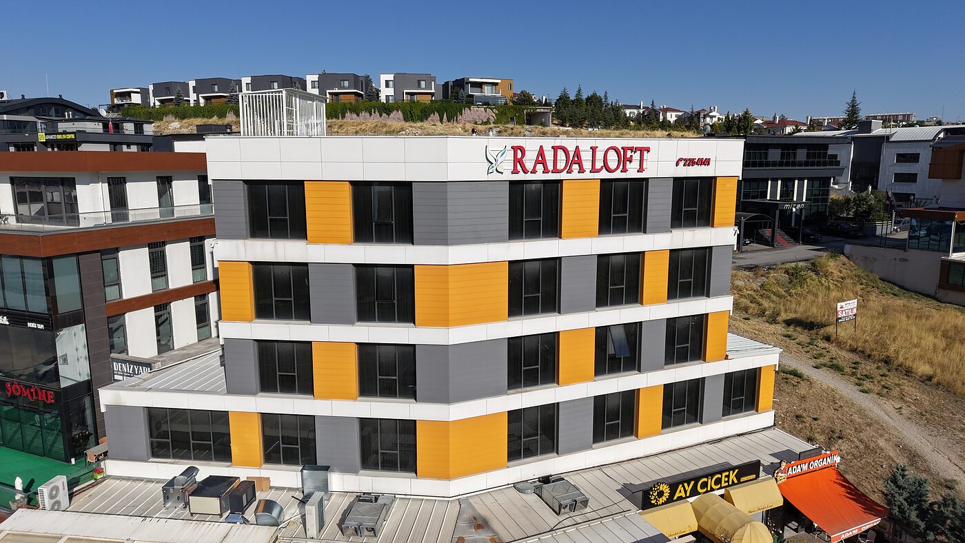Angora Öğrenci Yurdu — binanın havadan görünümü